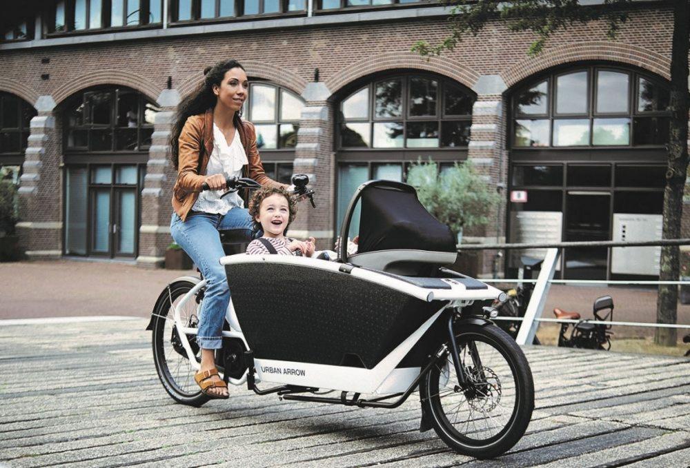 urban arrow elektrische bakfiets wit