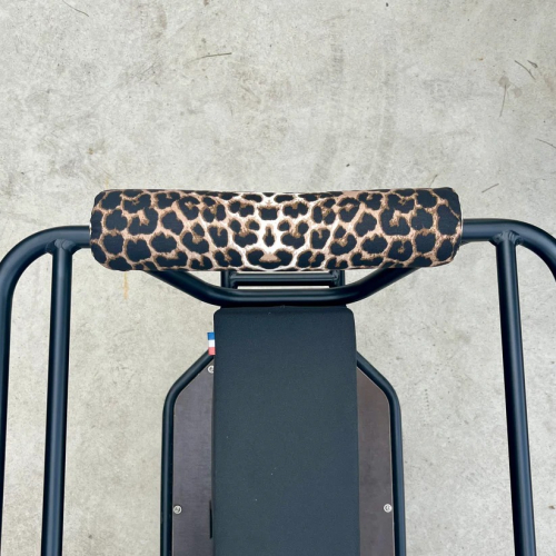 Studio Vollebak Longtail Kussen voor Protection Bar | Leopard